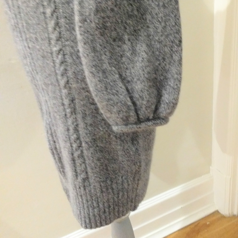 CYNTHIA ROWLEY Long Sleeve Knit Dress - Picture 5 of 9
